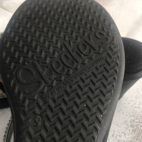 Sketchers with sparkles - Picture 3 of 9